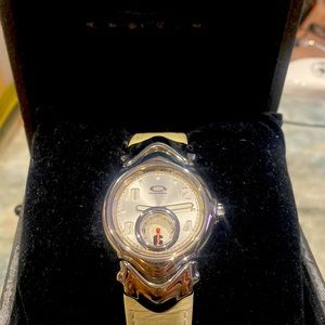 Brand New Rare Judge Oakley watch